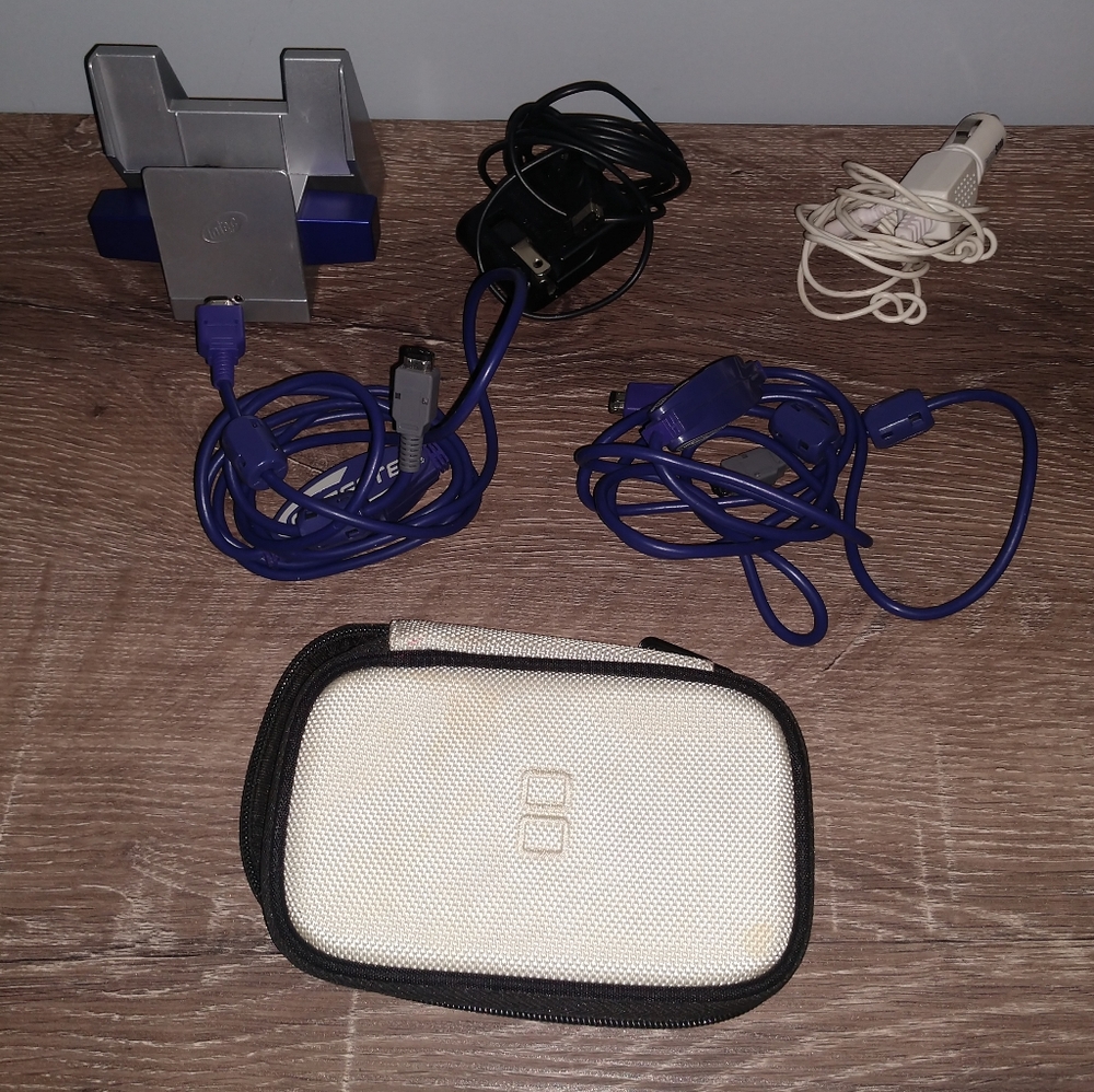 Nintendo Gameboy & DS Lite Accessories Bundle